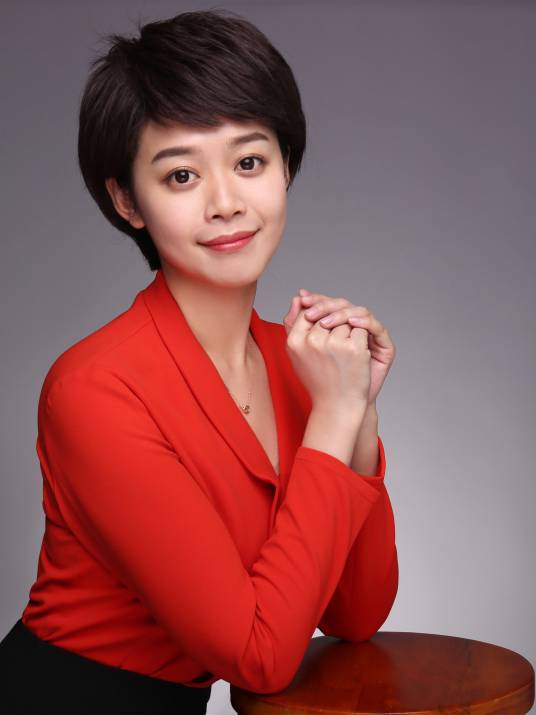 刘艺（证券资讯频道主持人）