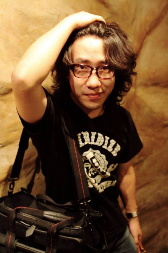 李杨（舞美设计）