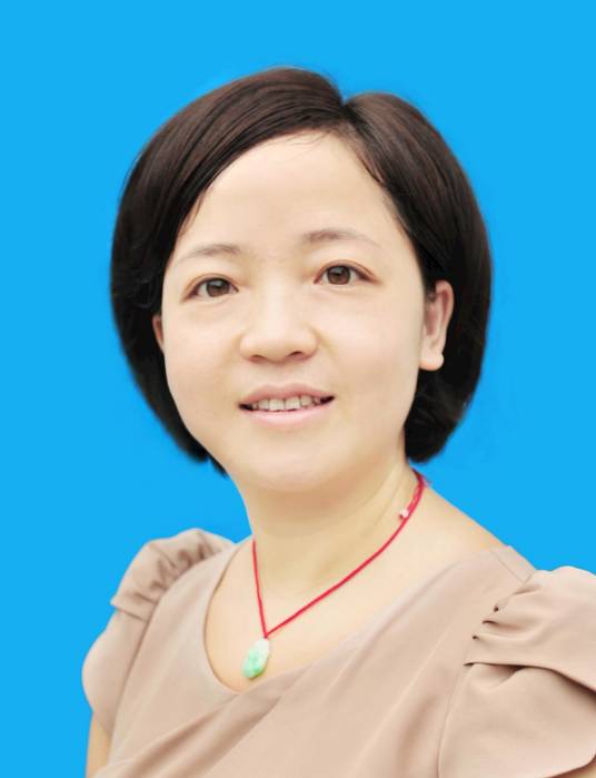 李文娟（四川省泸州市纪委常委、市纪委秘书长、市监察委员会委员）