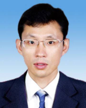 孔军（山东省威海市人民政府副秘书长）