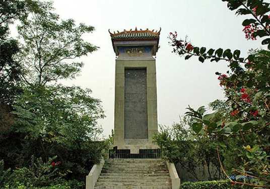 吕不韦墓