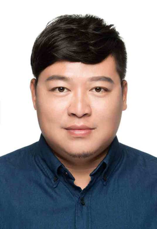 刘晓东（南宁师范大学教授）