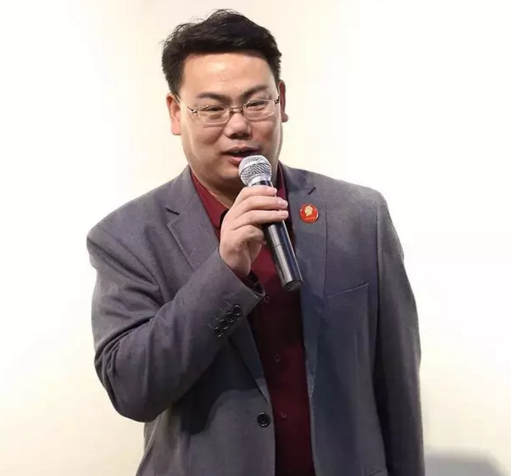 苗鹏（北京双拥艺术中心主任）
