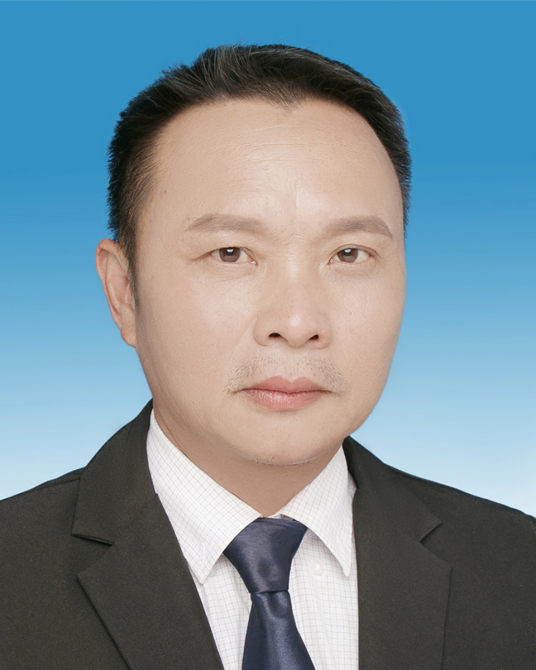 张伟宏（儋州市退役军人事务局党组成员、副局长）