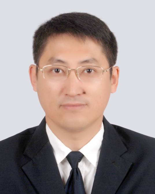 张皓（阜新市审计局副局长、党组成员）