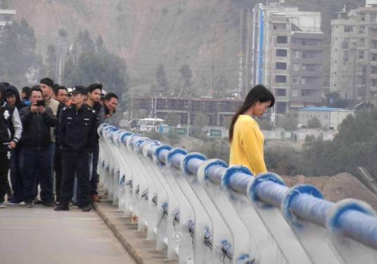 12·06广西女子跳桥失踪事件