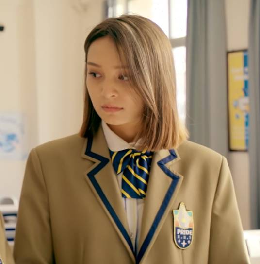 黄樱樱