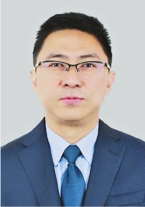彭山（云南省迪庆藏族自治州州委副书记）