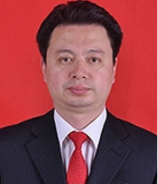 郑刚（河南省信阳市人民政府办公室主任）