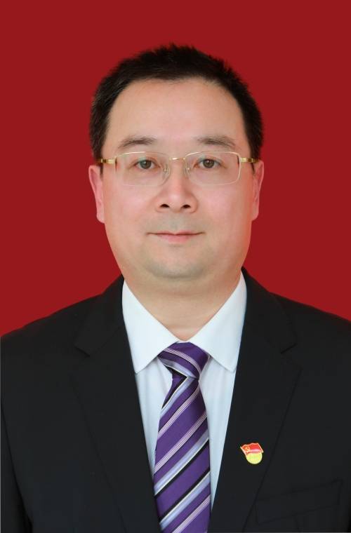 高华（江西省鹰潭市卫生健康委员会党委书记、主任）