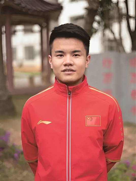赵中豪