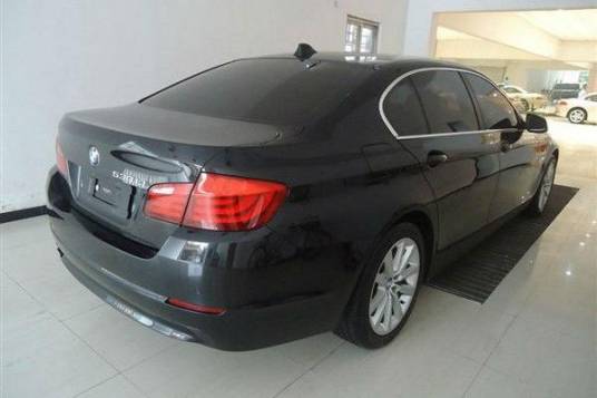 2012款宝马5系 530Li 领先型