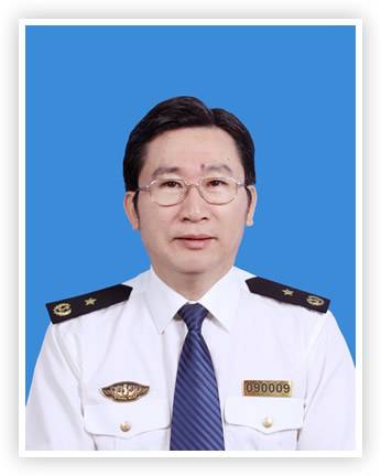杨文（广东海事局副局长、党组成员）