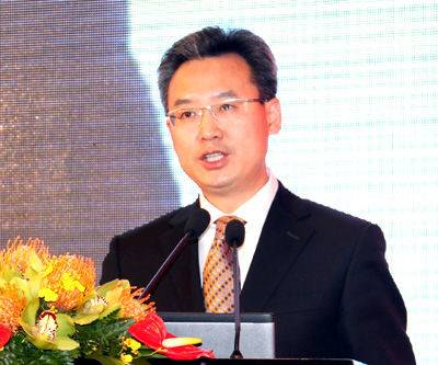 周健男（港交所董事总经理兼内地业务发展主管、管理委员会成员）