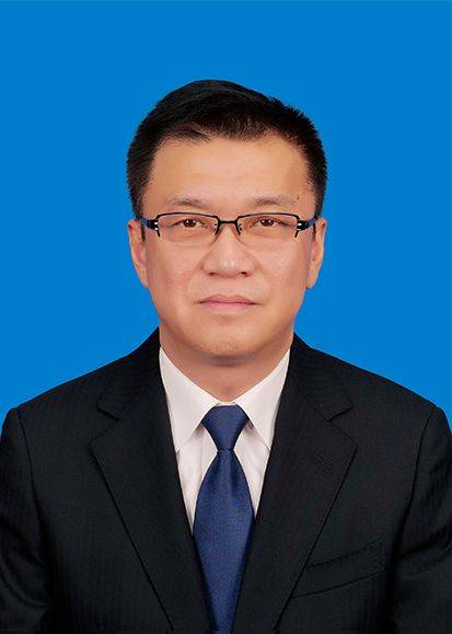 刘俊峰（辽宁省大连市瓦房店市人民政府副市长、党组成员，公安局局长）