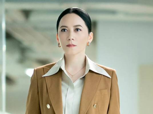 令仪（电视剧《玫瑰之战》中的角色）