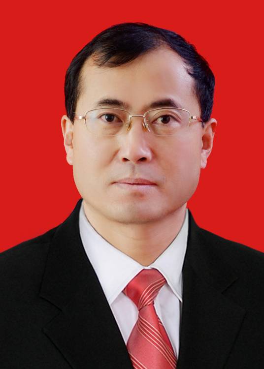 李雪峰（山西省吕梁市岚县政协主席）