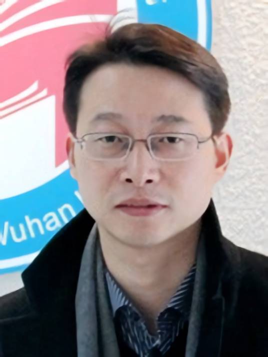 杨威（武汉大学马克思主义学院教授、博士生导师）