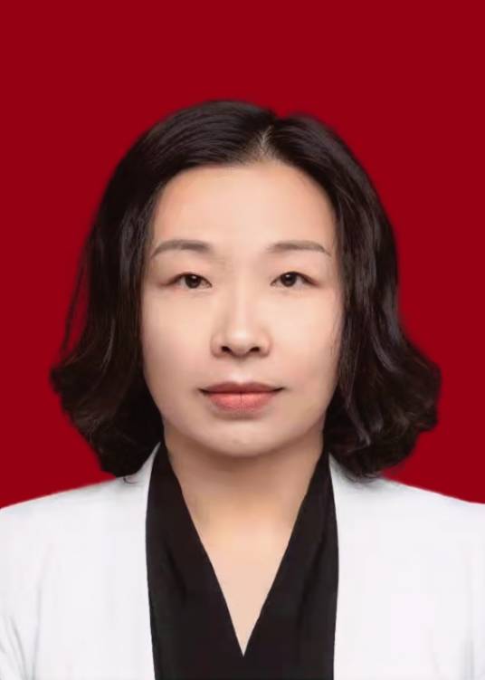冯娟（四川省南充市营山县人民政府党组成员、副县长）