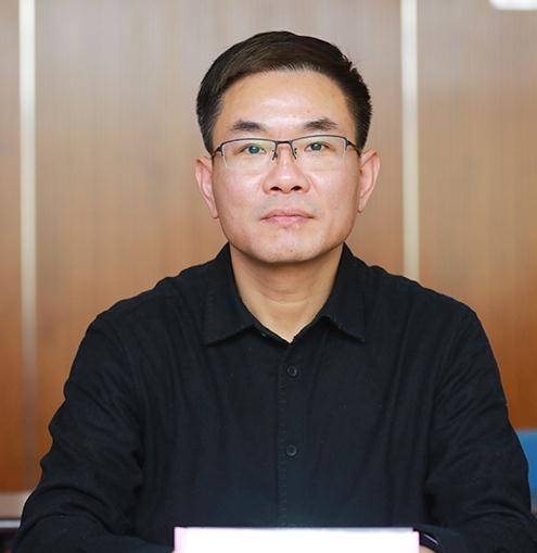 周乐山（南京金陵高等职业技术学校校长）