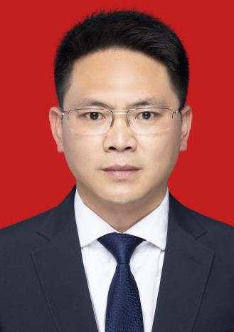 刘强（贵州省六枝特区党委副书记、政府区长）
