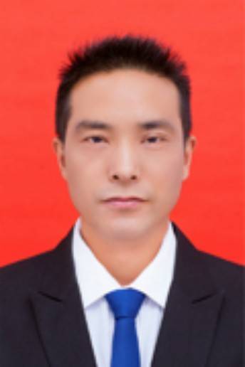 贺鹏（鹤峰县教育局党组副书记、副局长）