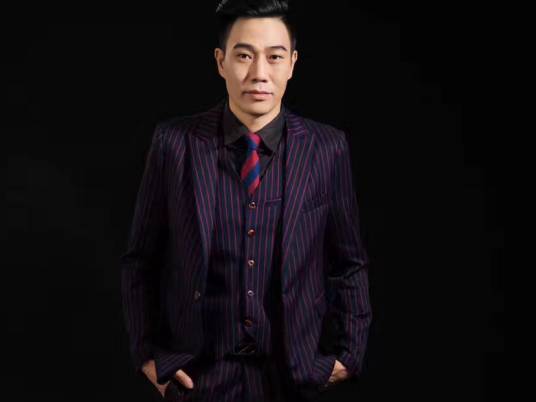 刘刚（贵州大学理学博士）