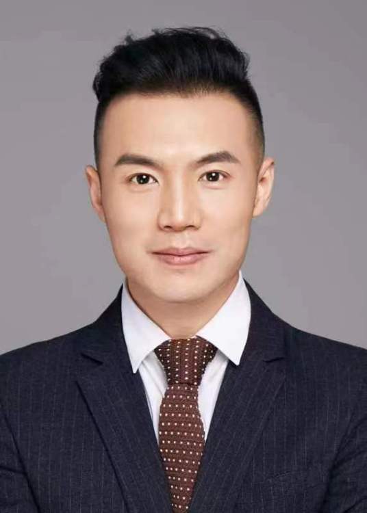 陈实（中南财经政法大学法学院教授）