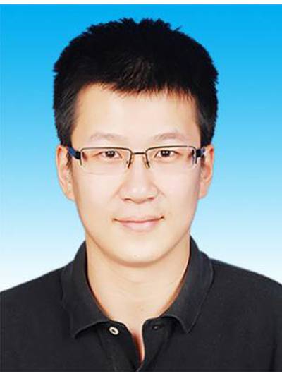 王潇（四川省成都市龙泉驿区发展和改革局党组成员、副局长）