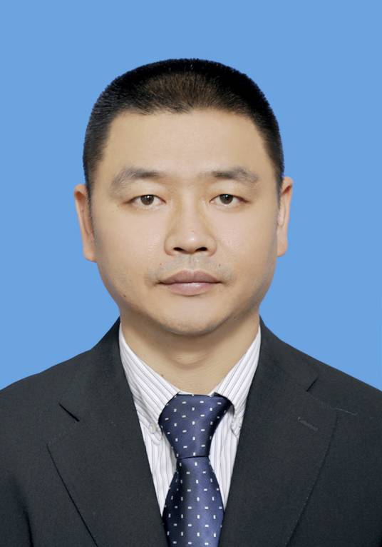 张亚飞（成都市双流区广播电视局原局长）
