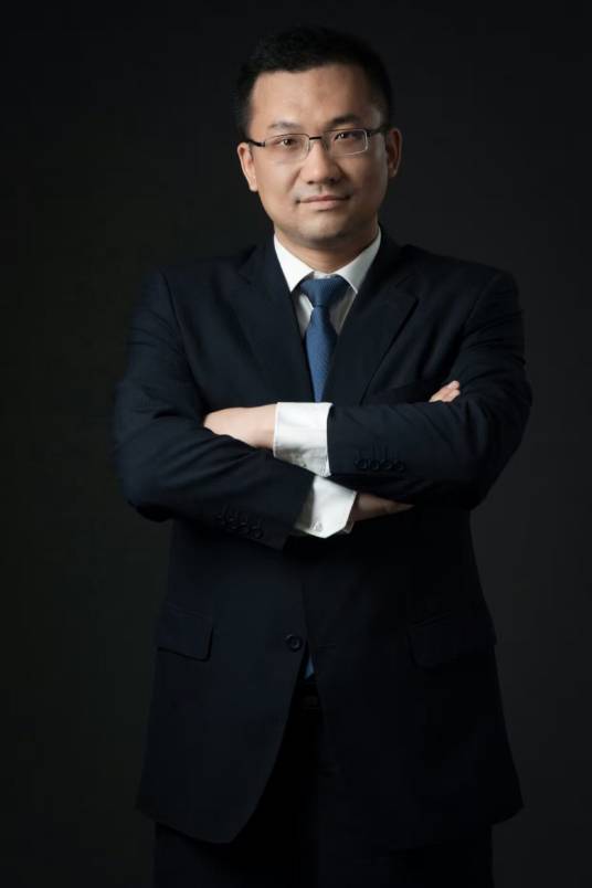 方兴（律师）