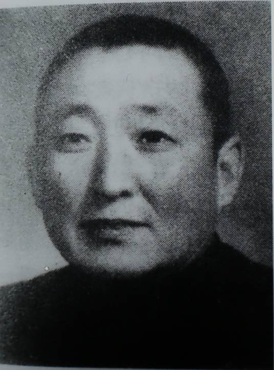 李森（内蒙古原政协副主席）