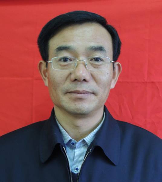 魏灿（安徽省界首市界首市教育局局长）