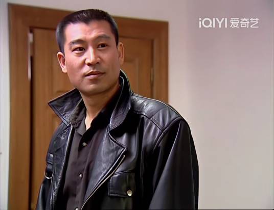 李新建（电视剧《黑冰》中的男主角）