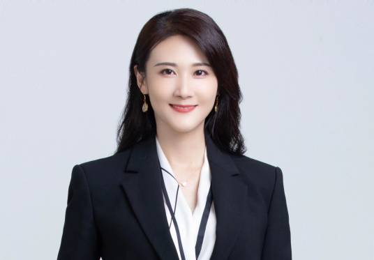 李娜（中央戏剧学院教授）