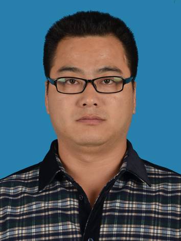 黄灿（贵州省印江自治县生态移民局党组成员、副局长）