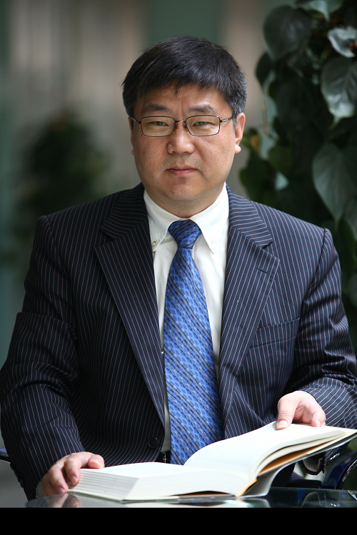 蔡强（北京盛诺一家医院管理咨询有限公司董事长兼总经理）