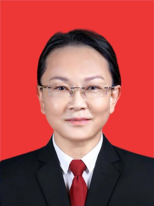 冯静（贵州省遵义市正安县政协副主席）