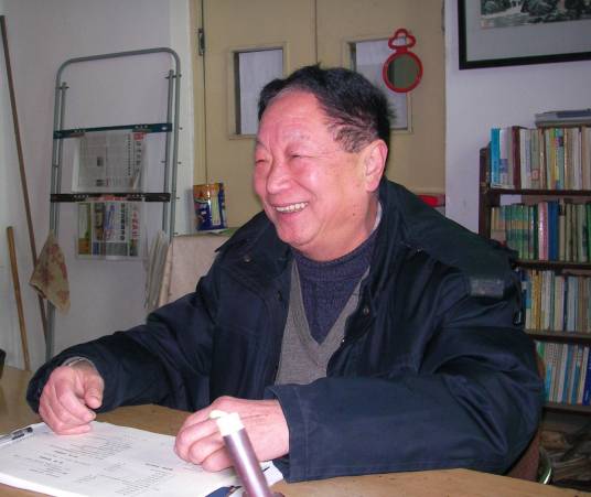 陈忠（九江学院退休教授）