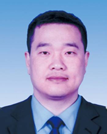 乔森（常州公路运输集团有限公司汽车修理厂党支部书记，江苏省五一劳动奖章获得者）