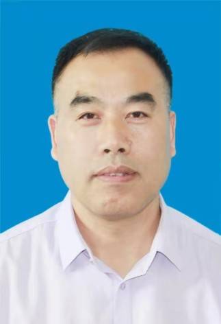 肖华（衡阳市衡南县农业农村局原四级调研员）