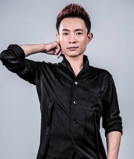 李晓舟（唱作歌手）