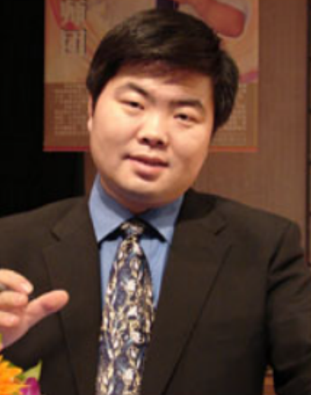 张文（香港商学院副院长）