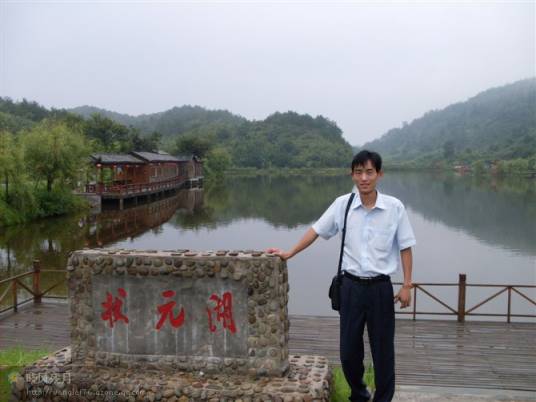 文韬（江苏教育学院美术系教师）
