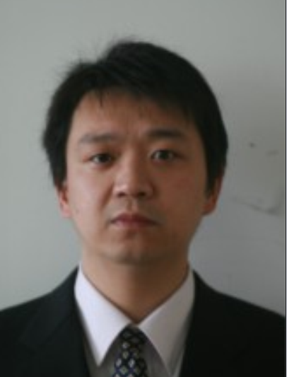 冯俊（武汉大学化学与分子科学学院教授）