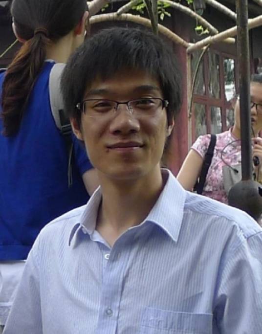 杨建伟（中级经济师）