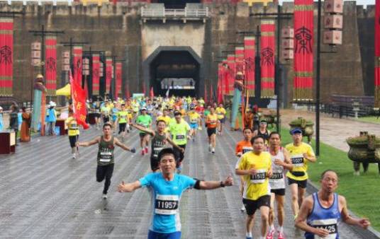横店马拉松赛