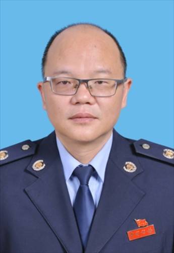 黄桂生(国家税务总局玉溪市红塔区税务局党委书记、局长)