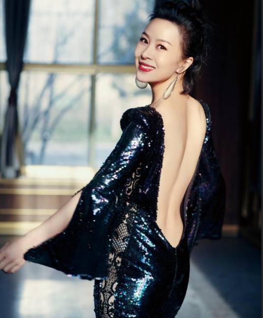 魏一（中国女演员、制片人、魔术师）