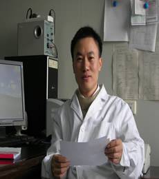 龚涛（四川大学华西药学院教授）